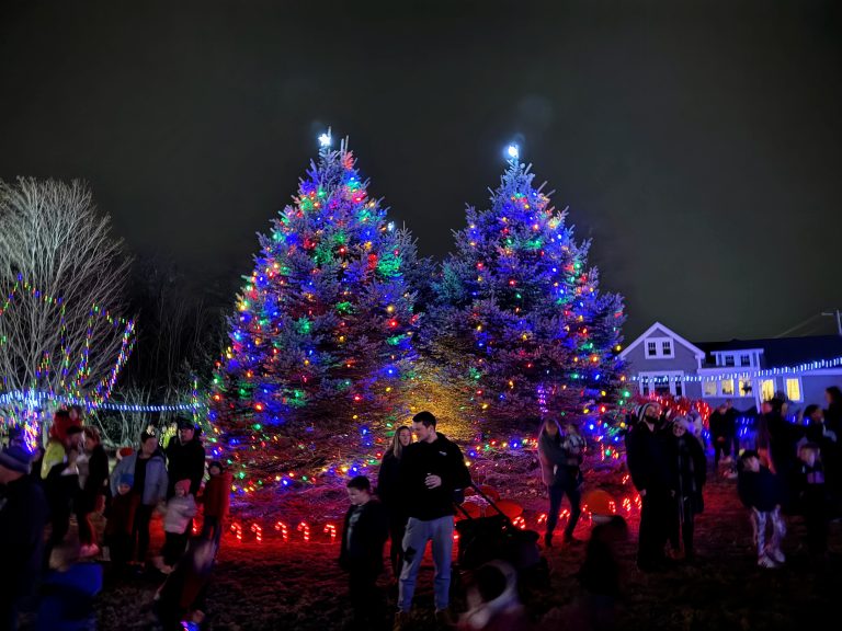Mendonβs 7th Annual Santa Parade & Tree Lighting